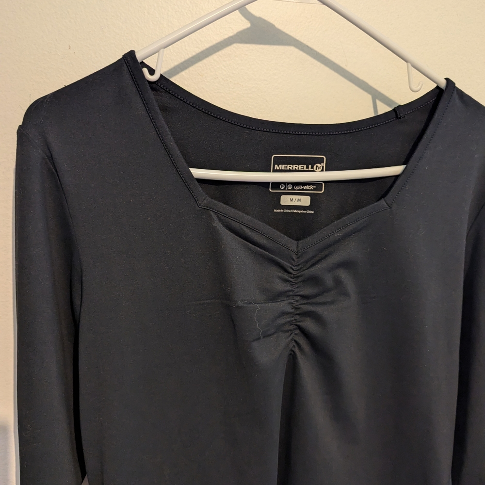 Merrell V-Neck Top - Picture 2 of 5